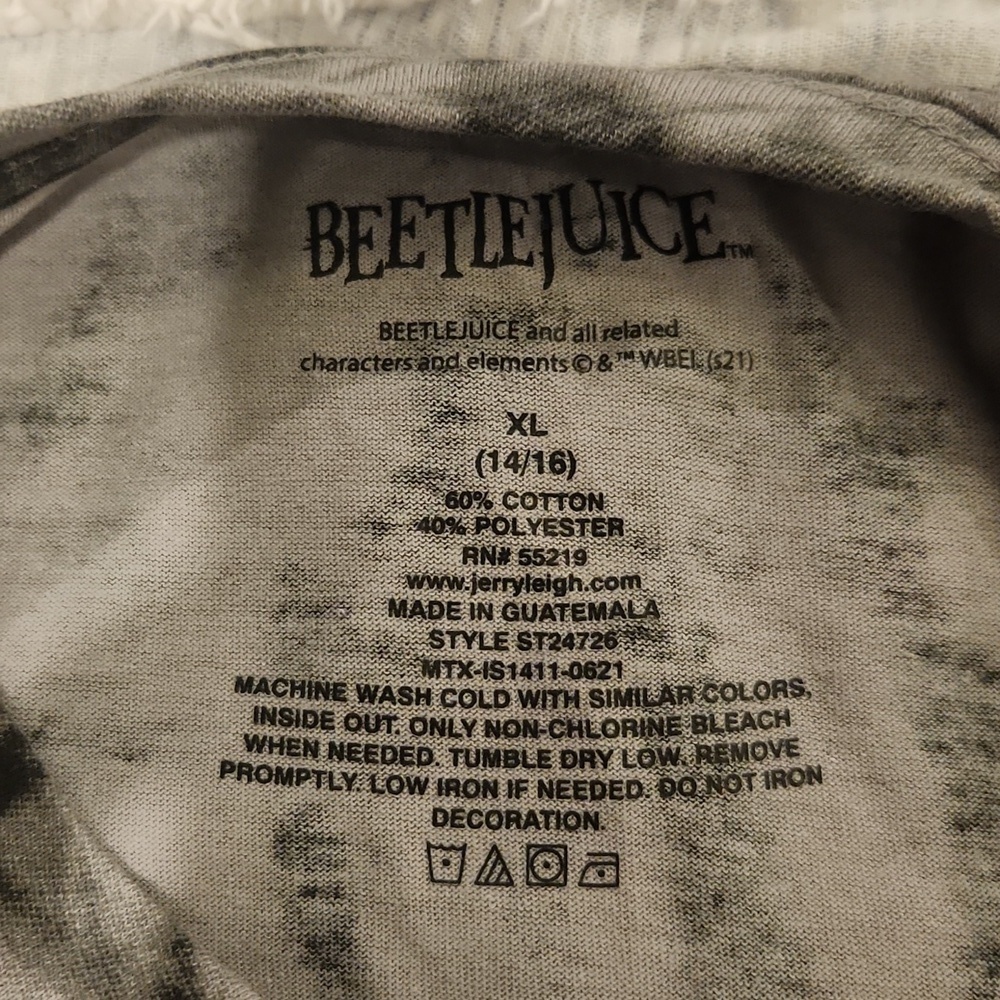 Black & gray tie dye Beetlejuice t-shirt size XL, new with tags! - Picture 4 of 7